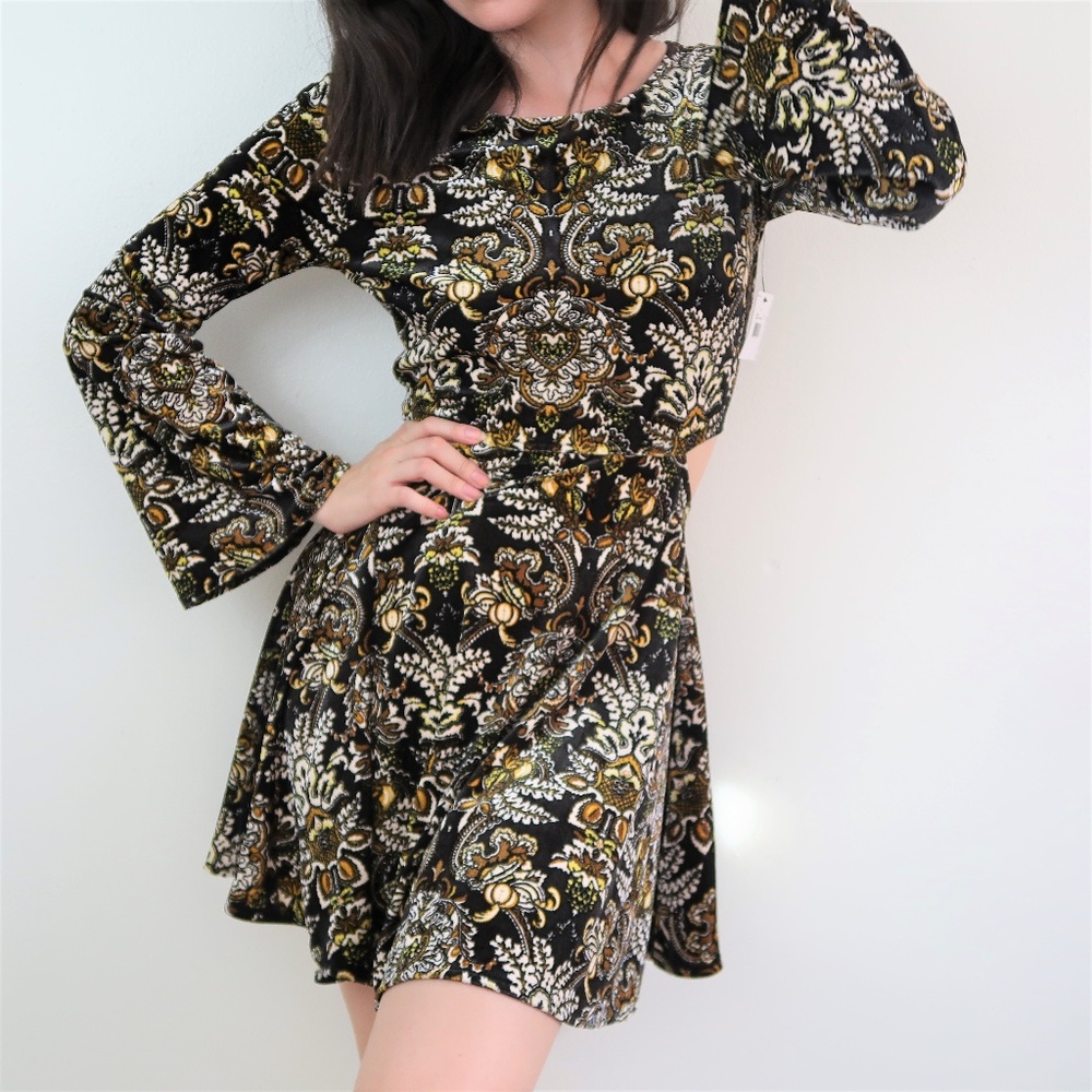 VOLCOM Open Side Paisley Printed Dress